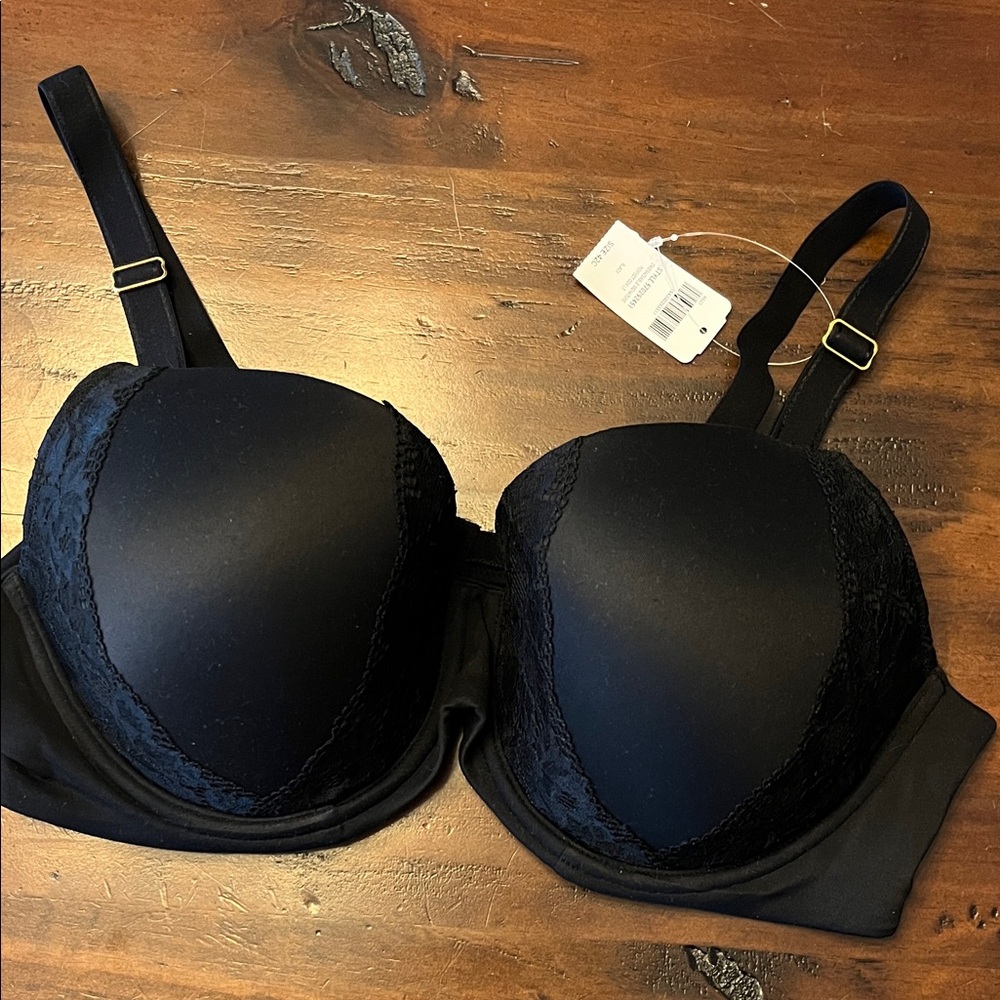 Soma Embraceable Perfect Coverage Black Lace Bra 42C